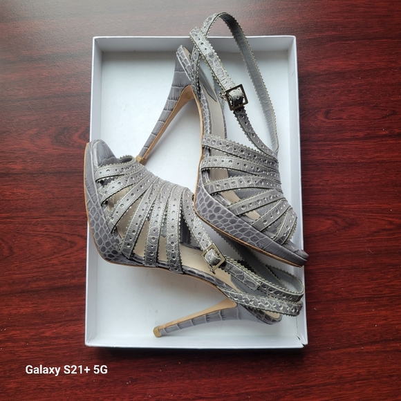 Dior Women's Gray Heels - Picture 2 of 3